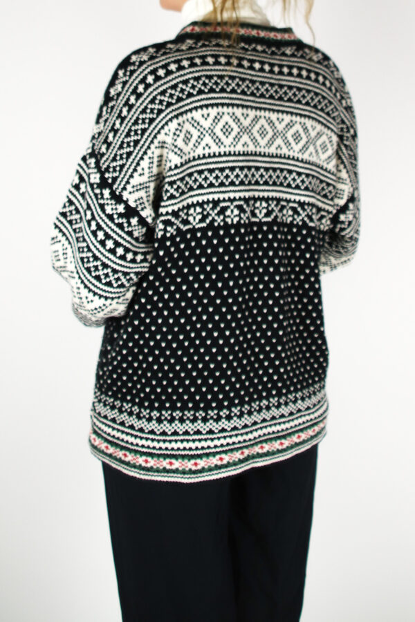 Vintage nordic sweater