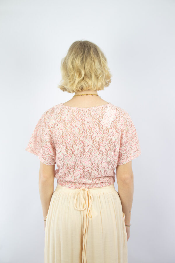 Vintage pink detailed lace top