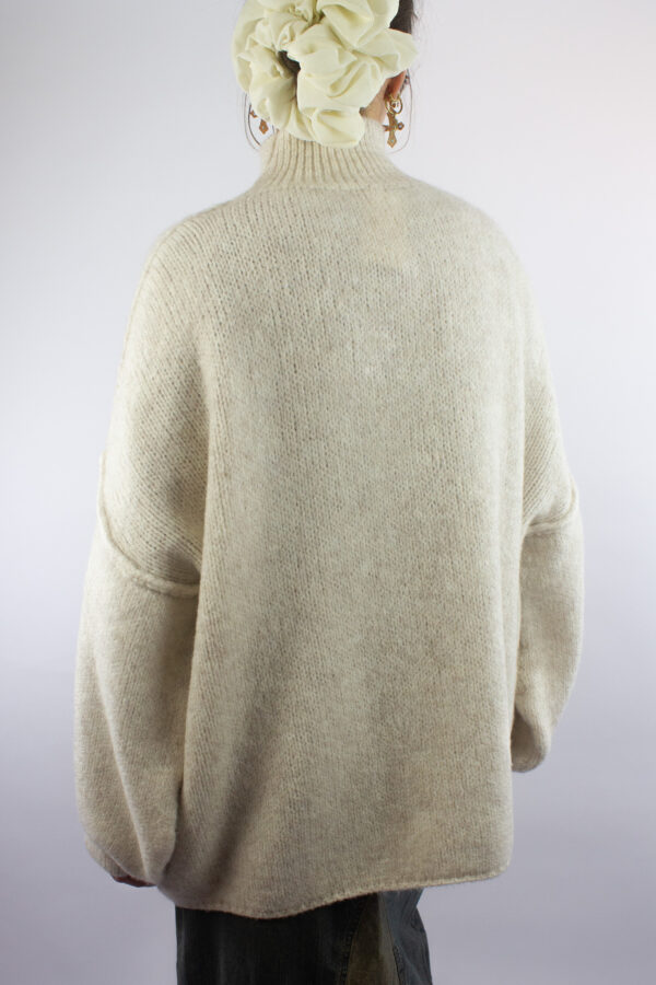 Agnes sleeve sweater - Image 4