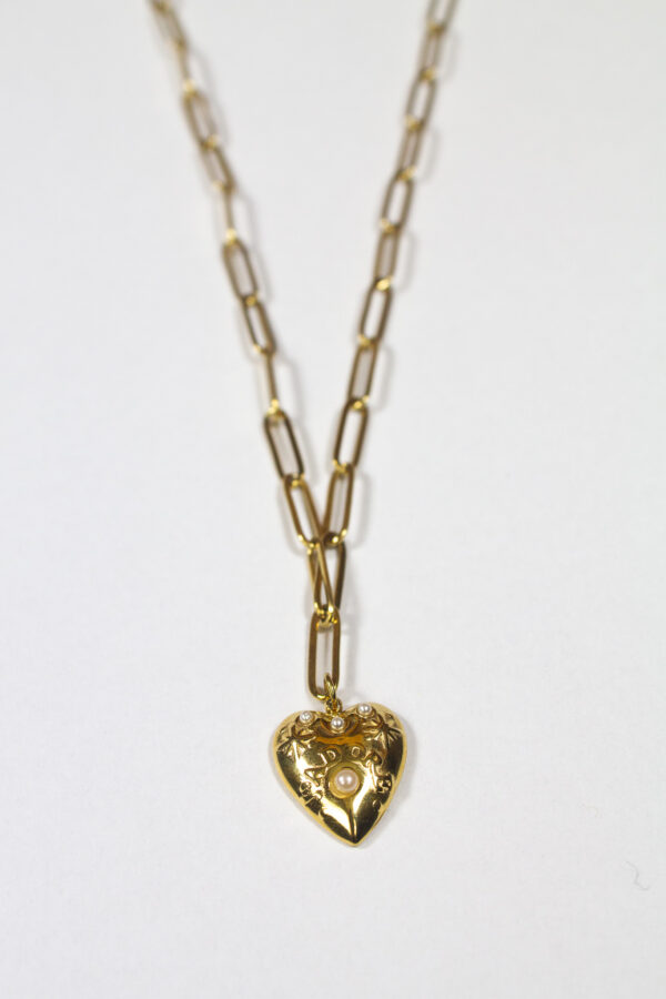 Pearly heart necklace | stainless steel