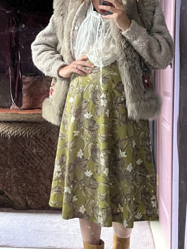 Vintage midi skirt
