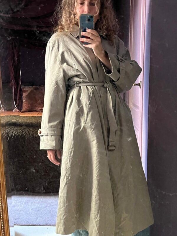 Vintage khaki belted trench coat