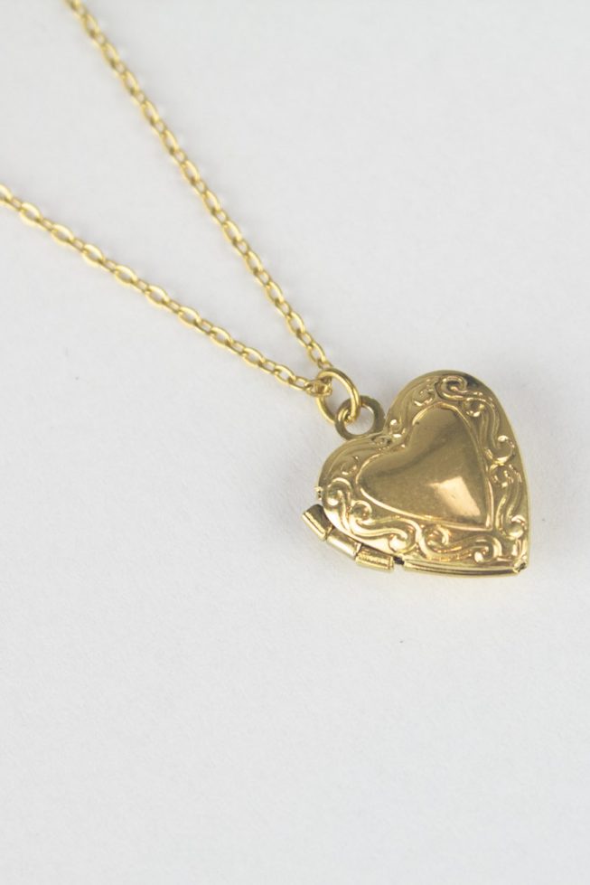 Heart locket necklace | stainless steel