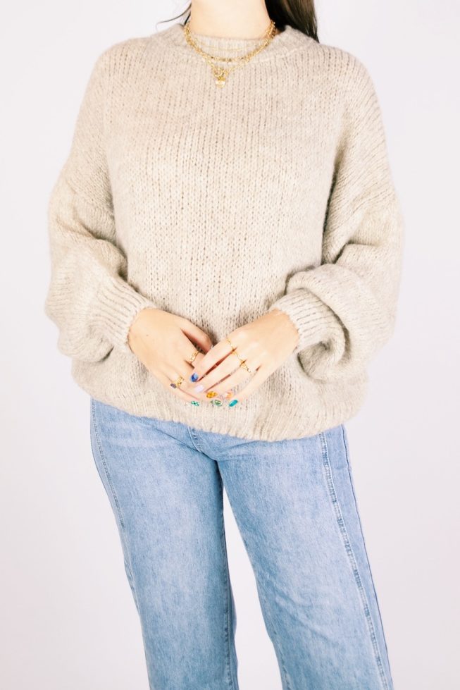 The wild rose knitted sweater