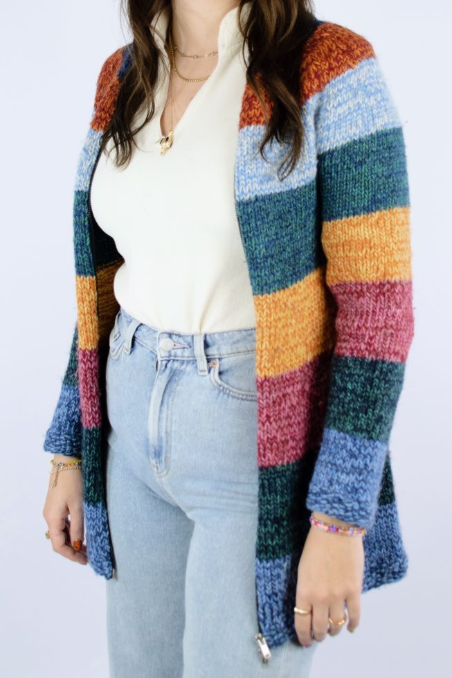 Vintage colorful woolen cardigan