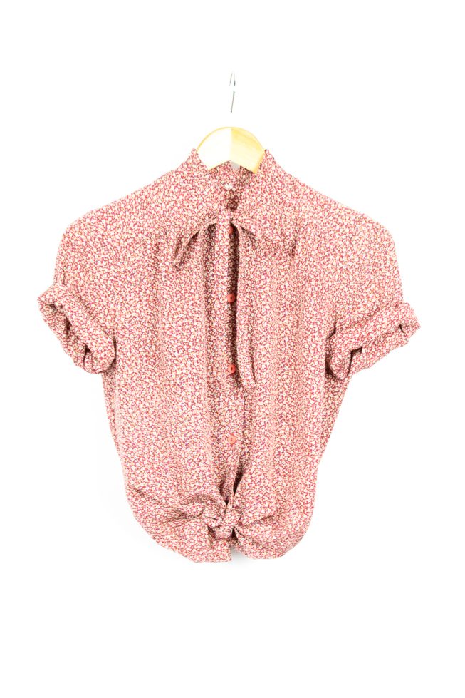 Vintage pink detailed blouse
