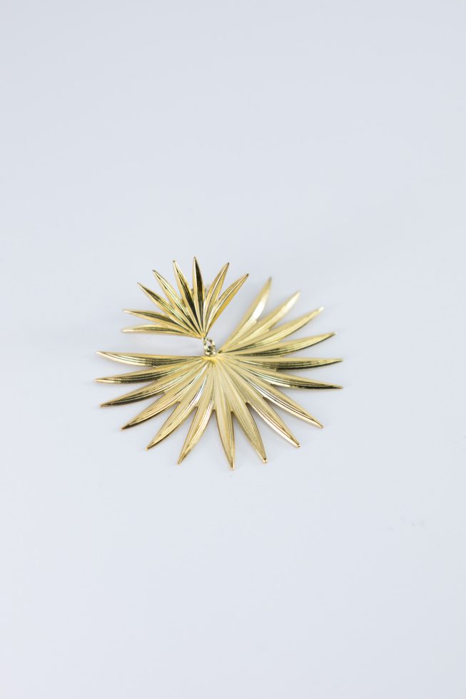 Spike feather stud | stainless steel