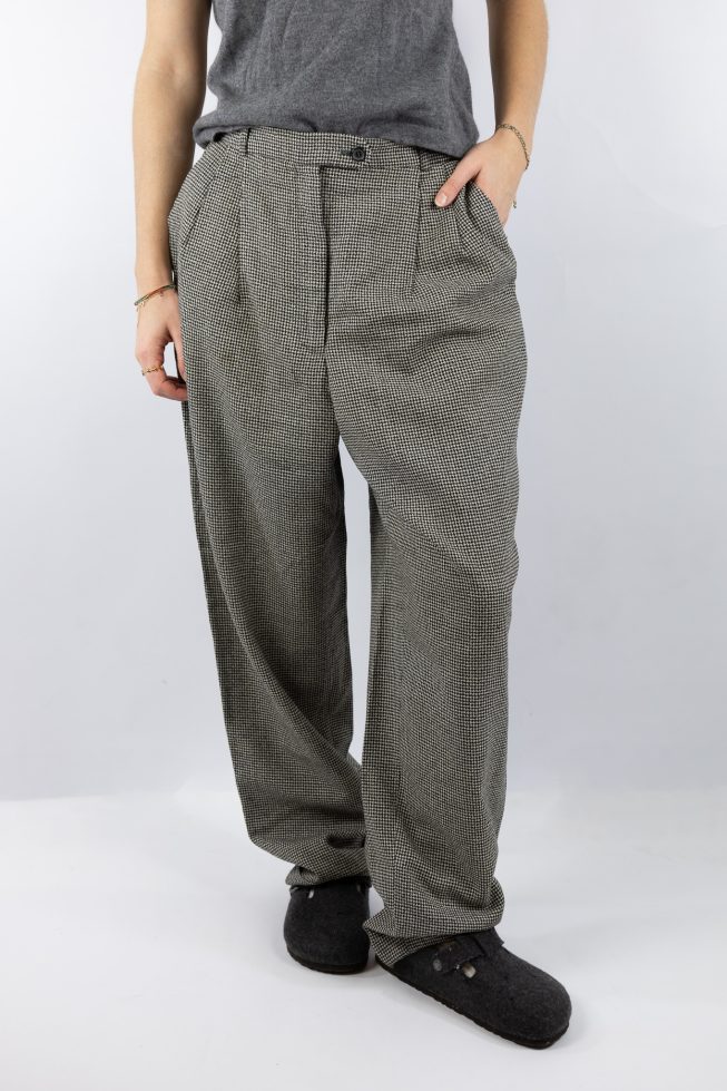 Vintage woolen checkered pantalon