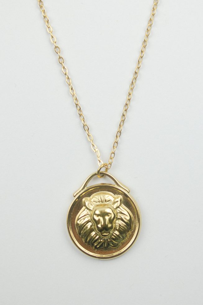 Lion charm necklace | stainless steel